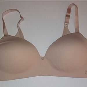 Tommy John Comfort Smoothing Lightly Lined Women's Wireless Bra Sz 34D/90D